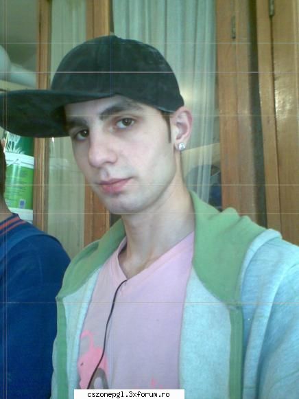 nu stiu cum sa ia un servat! server de cs gata facut !